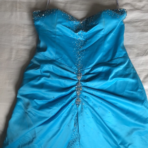 Prom Dress - Picture 6 of 6
